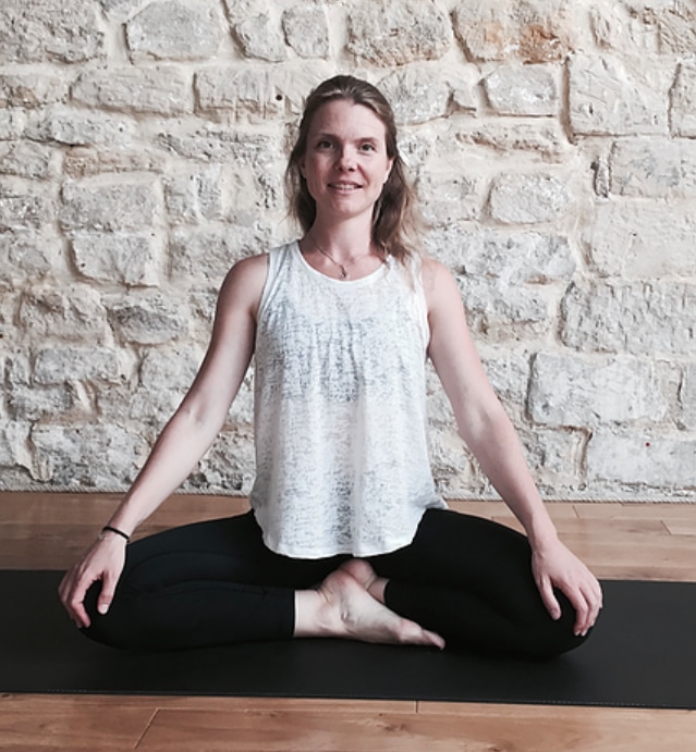 Gina McGovern Professeur Yoga