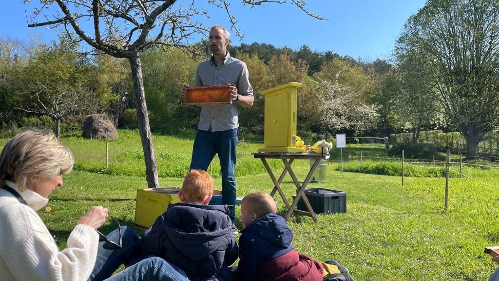 Ruche pedagogique a giverny