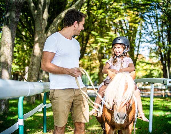 Hippodrome en famille _ Ouest de Paris FamilyWay