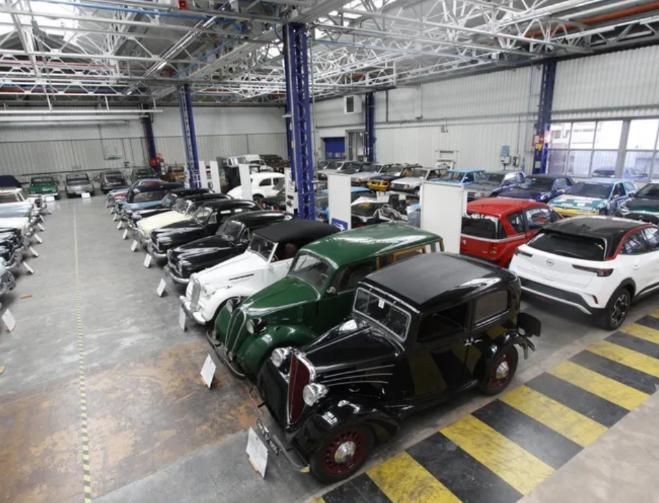 Musée de l'Aventure Automobile - Poissy